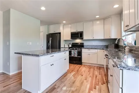 14503 145th St E, Orting, WA 98360 photo 5