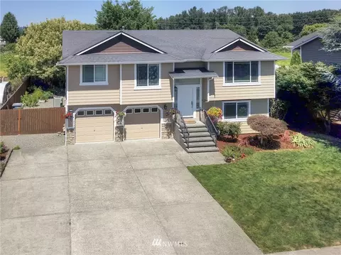 14503 145th St E, Orting, WA 98360 photo 1