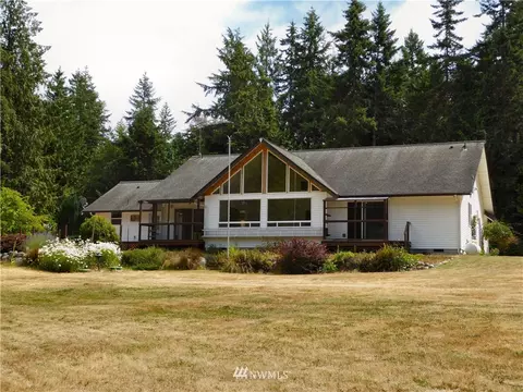 223 Raintree Ln, Sequim, WA 98382 photo 2