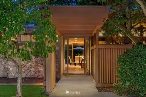 2411 38th Ave E, Seattle, WA 98112 photo 4