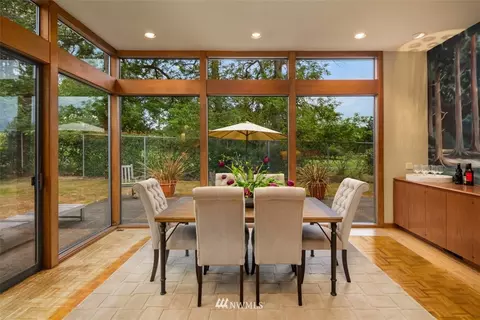 2411 38th Ave E, Seattle, WA 98112 photo 11