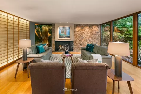 2411 38th Ave E, Seattle, WA 98112 photo 8