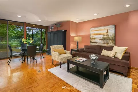 2411 38th Ave E, Seattle, WA 98112 photo 14
