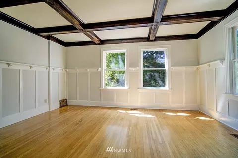 3015 E Spring St, Seattle, WA 98122 photo 9