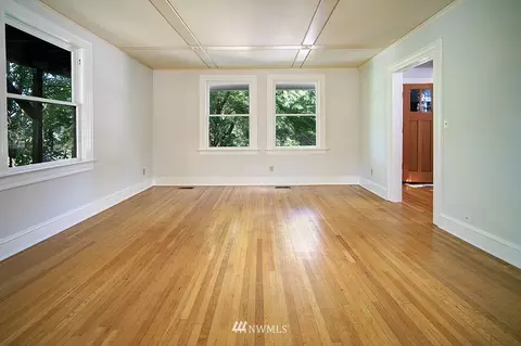 3015 E Spring St, Seattle, WA 98122 photo 7