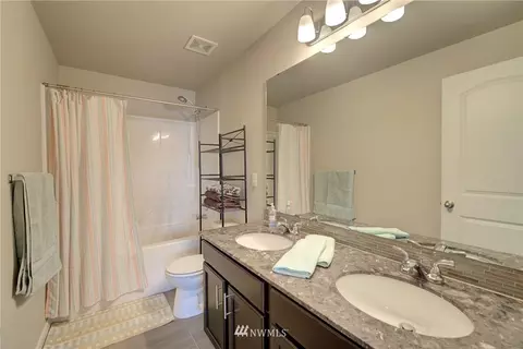210 Gipple St NE, Orting, WA 98360 photo 22