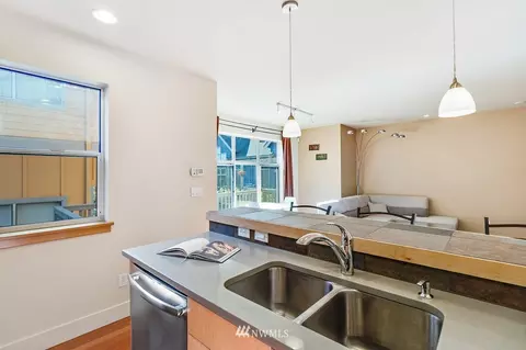 2817 24th Ave S, Seattle, WA 98144 photo 11