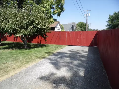 720 Elm St, Othello, WA 99344 photo 17