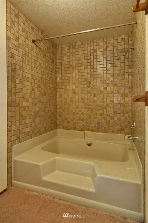 14009 19th Dr SE, Mill Creek, WA 98012 photo 16
