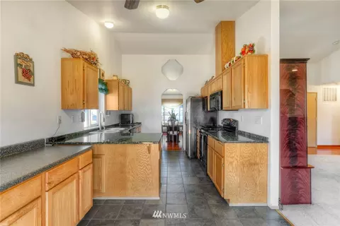19904 16th Ave E, Spanaway, WA 98387 photo 7