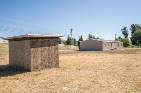214 E Third St, Waterville, WA 98858 photo 3