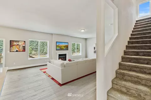 90 Eugenia Pl, Allyn, WA 98524 photo 3