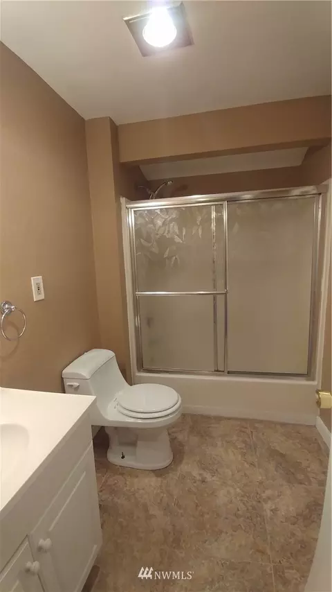 9105 11th Pl W, Everett, WA 98204 photo 17