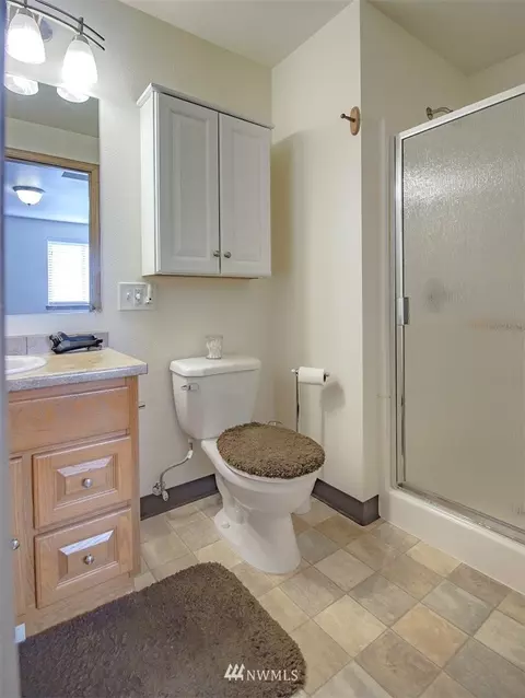 1211 Orting Kapowsin Hwy E, Orting, WA 98360 photo 13