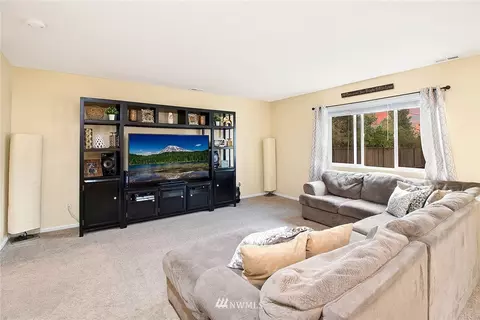 2203 194th St E, Spanaway, WA 98387 photo 3