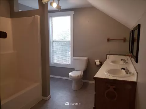 2924 Cedar St, Everett, WA 98201 photo 13