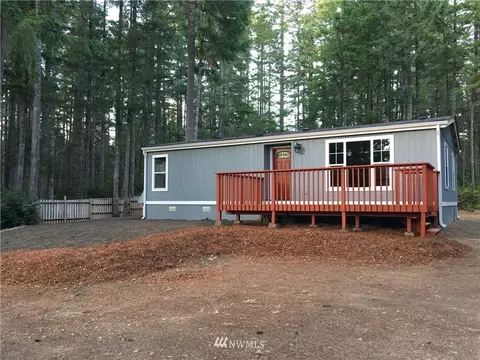 50 E Restful Rd, Grapeview, WA 98546 photo 1