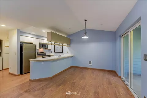 9727 18th Ave W #B302, Everett, WA 98204 photo 8
