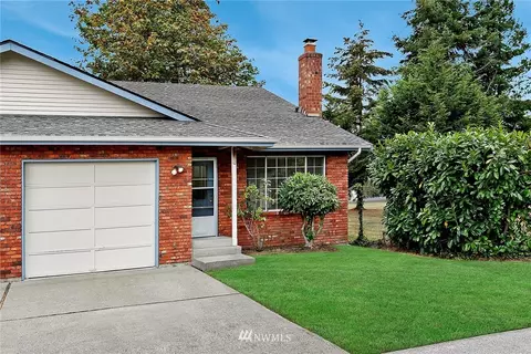 6224 Spring St, Everett, WA 98203 photo 1