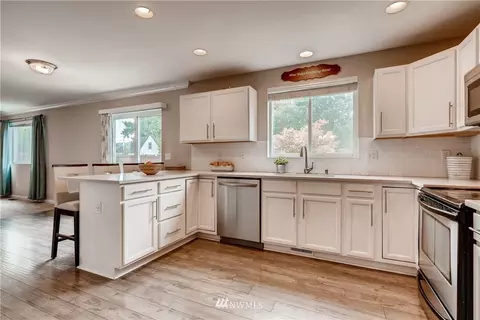 515 Harrison St, Sumner, WA 98390 photo 6