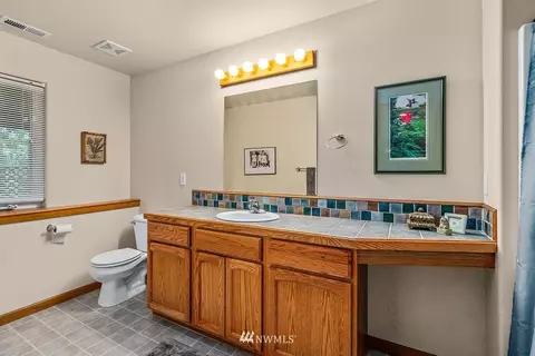 281 E Soderberg Rd, Allyn, WA 98524 photo 18