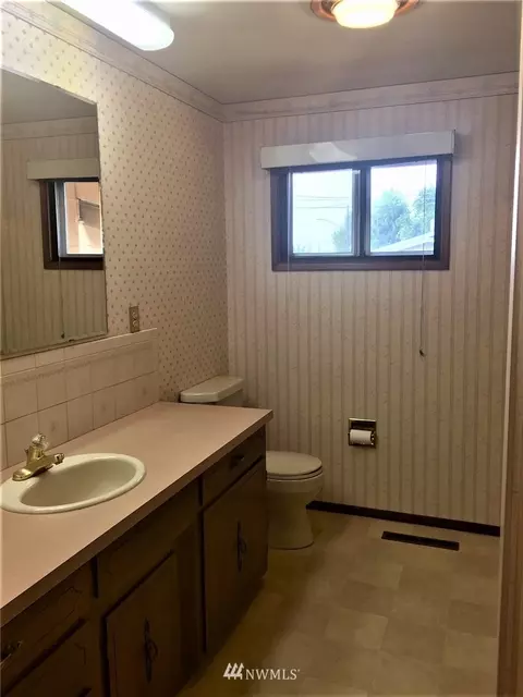 905 E Hamlet St, Othello, WA 99344 photo 9