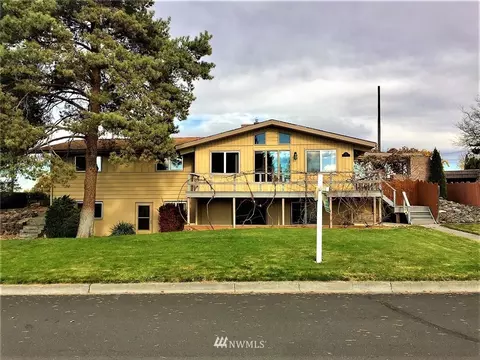 905 E Hamlet St, Othello, WA 99344 photo 2
