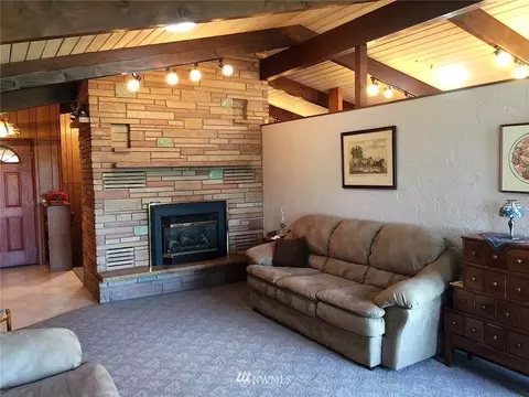 905 E Hamlet St, Othello, WA 99344 photo 3