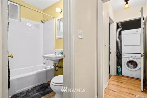 332 17th Ave E, Seattle, WA 98112 photo 6