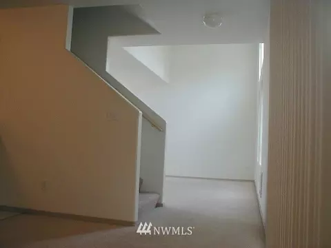 12116 Alexander Rd, Everett, WA 98204 photo 3