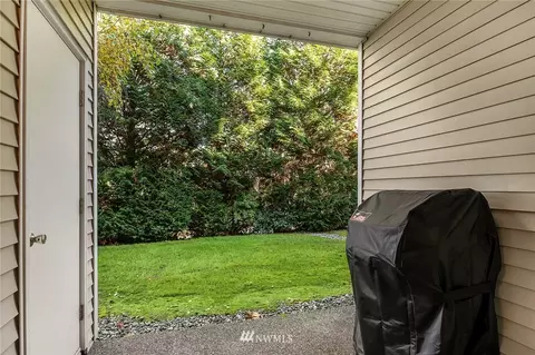 12118 NE 171st Pl #E-102, Bothell, WA 98011 photo 17