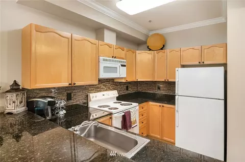 12118 NE 171st Pl #E-102, Bothell, WA 98011 photo 11