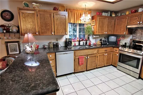 392 Dungeness Mdws, Sequim, WA 98382 photo 10