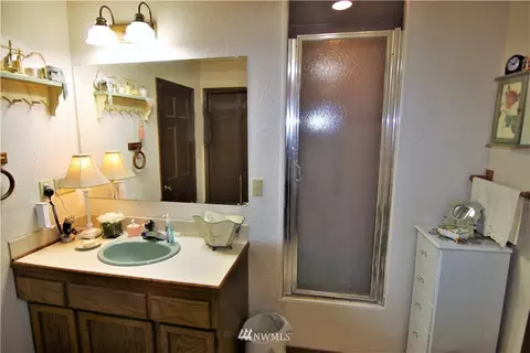 392 Dungeness Mdws, Sequim, WA 98382 photo 17