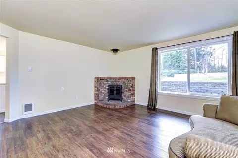 10304 27th Dr SE, Everett, WA 98208 photo 4