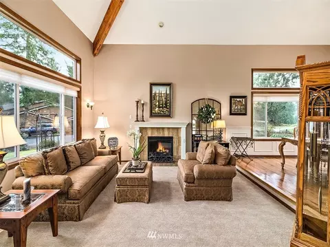 330 E Soderberg Rd, Allyn, WA 98524 photo 5