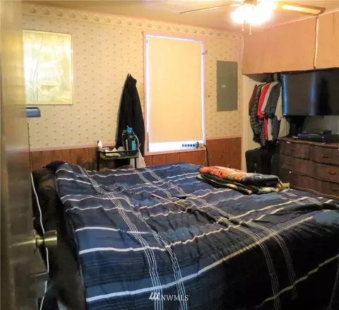 7406 Olympic Dr, Everett, WA 98203 photo 9