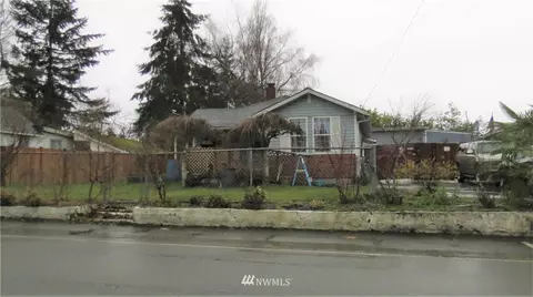 7406 Olympic Dr, Everett, WA 98203 photo 1