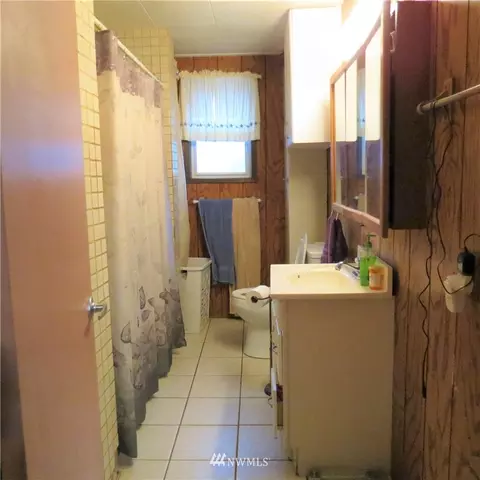 7406 Olympic Dr, Everett, WA 98203 photo 8