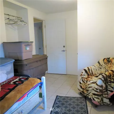 7406 Olympic Dr, Everett, WA 98203 photo 11