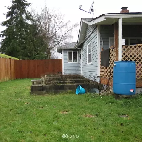 7406 Olympic Dr, Everett, WA 98203 photo 3