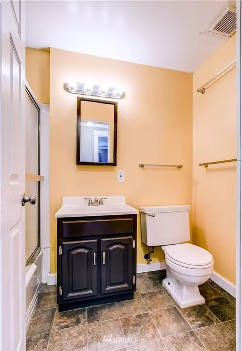 906 N 85th St, Seattle, WA 98103 photo 10