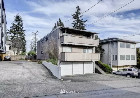 906 N 85th St, Seattle, WA 98103 photo 2