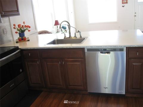 914 E Spruce St, Ilwaco, WA 98624 photo 16