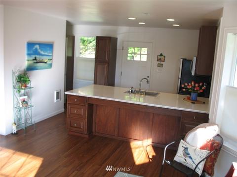 914 E Spruce St, Ilwaco, WA 98624 photo 12