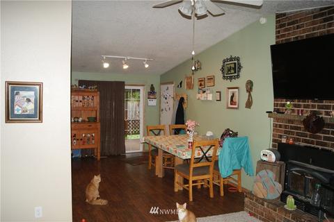 408 Olson Rd, Longview, WA 98632 photo 2