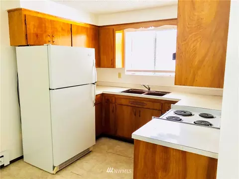 323 76th St SE, Everett, WA 98203 photo 6
