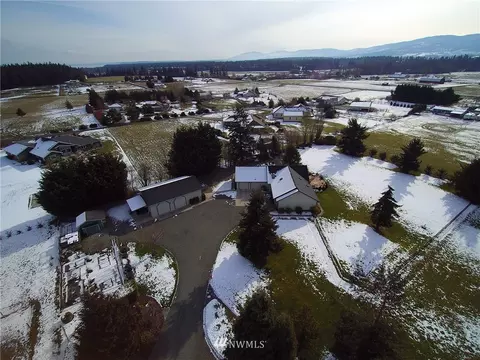 128 Simpson Rd, Sequim, WA 98382 photo 1