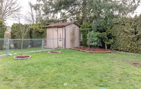 17202 Spanaway Ln E, Spanaway, WA 98387 photo 21