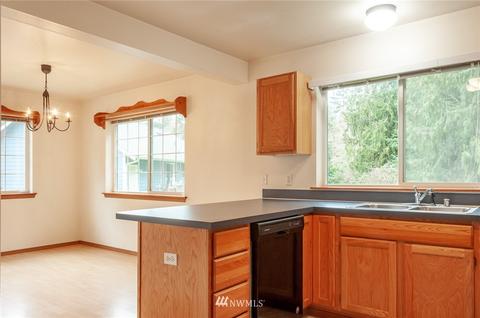 3653 Britzman Loop, Clinton, WA 98236 photo 11